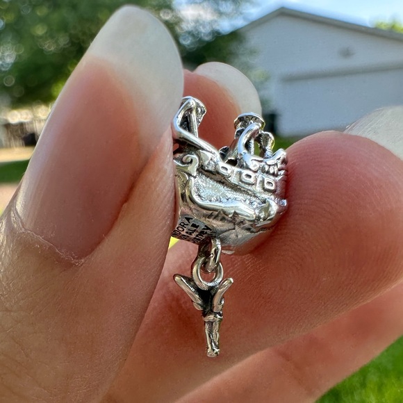 Pandora x Disney Tinkerbell Star Celestial Thimble Silver Charm - Picture 15 of 15